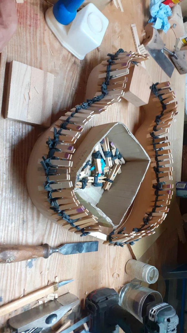 Guitare de voyage